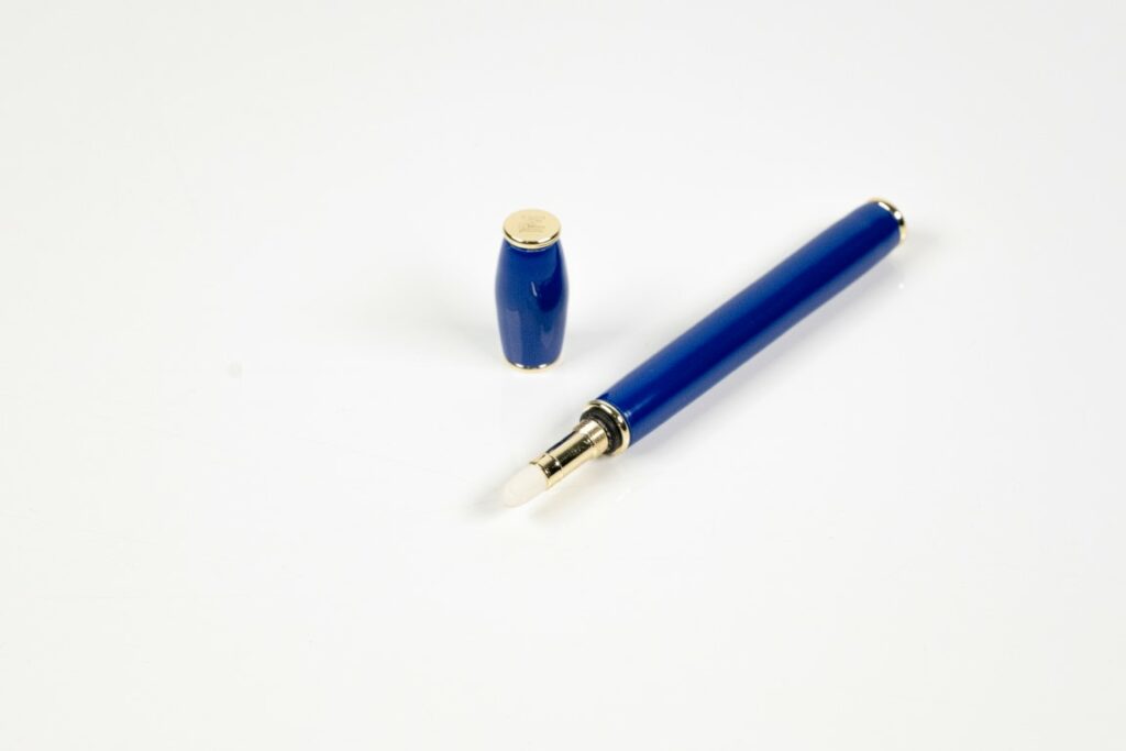 Lire la suite à propos de l’article 128. Bleu électrique