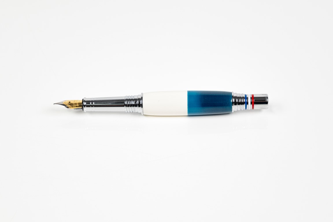 Modèle parlementaire - 101 - Chrome - Bleu blanc rouge framboise 3