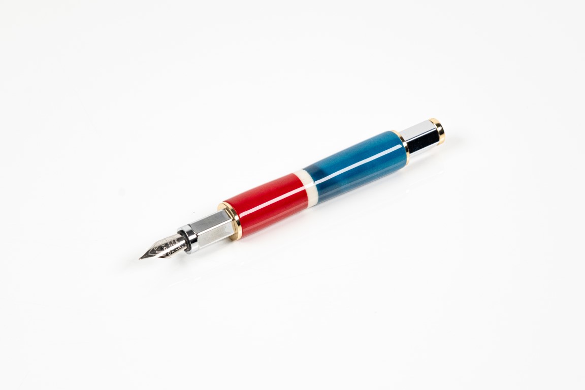 Modèle parlementaire - 104 - Chrome - Bleu blanc rouge 4