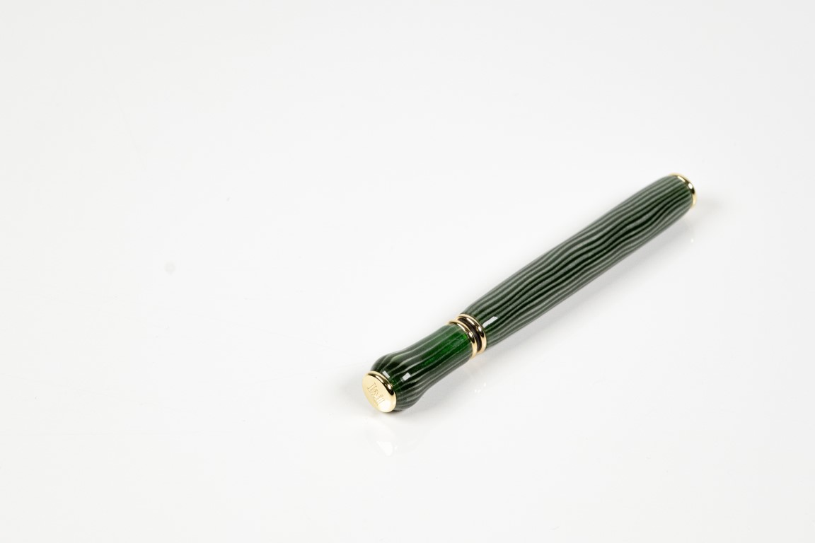 Plaqué or - 144 - Vert rayé 2