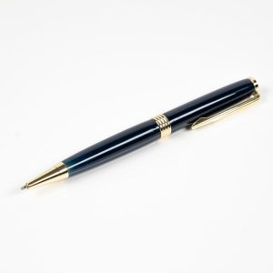 19. Bleu marbré