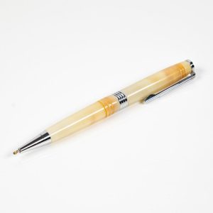 23. Crème orangé
