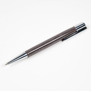 31. Rayé bronze bordeaux