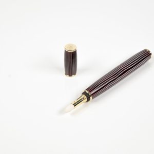146. Bronze bordeaux rayé